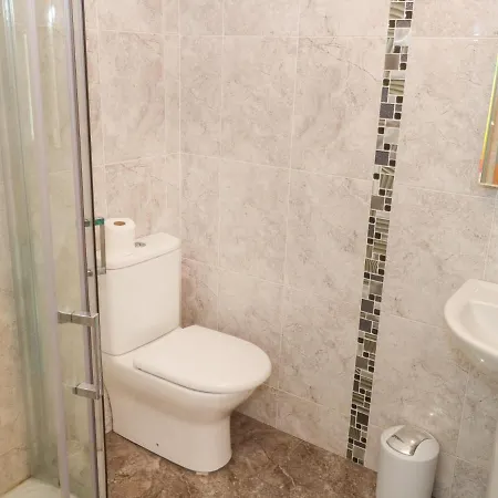4 Mcneela Terrace Holiday home *
